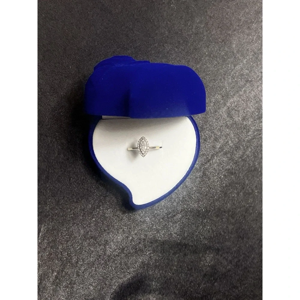 Gorgeous Vintage Blue Velvet Heart-Shaped Ring Box with Rose Design
